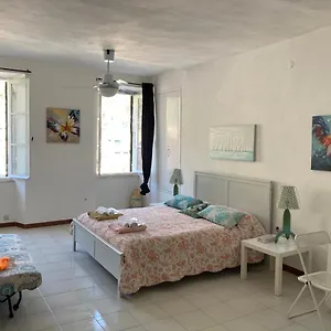 apartment-kate.hotelitalianriviera.com/